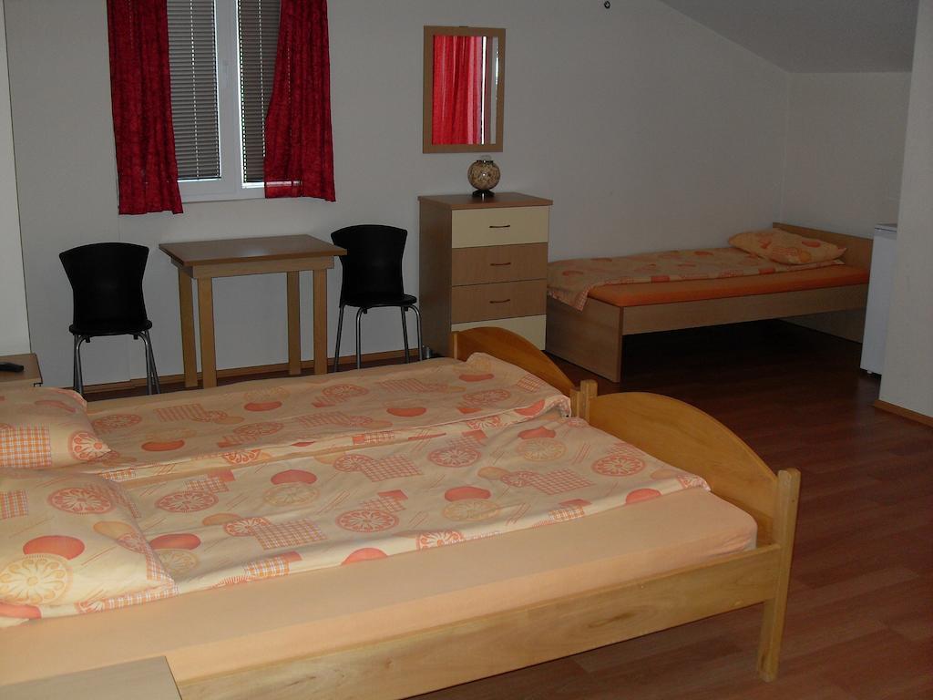 Mitko'S Guest House Ohrid Quarto foto